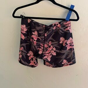 Women’s O’Neil Swim Shorts Floral Women's Shorts Size Medium